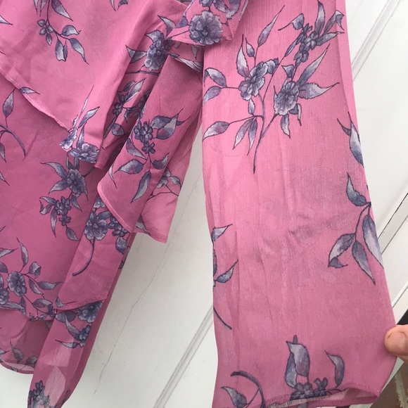 NWT Motherhood Maternity Sheer Ruffle Blouse M - Picture 3 of 8